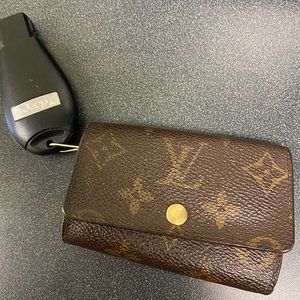 Louis Vuitton Key Holder